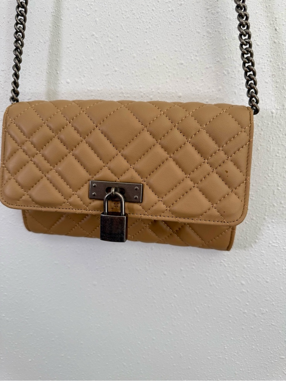 Kurt Geiger London Quilted Leather Chain Wallet Crossbody Camel Bag